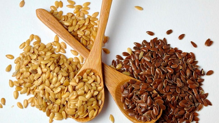 Как правильно употреблять семена льна для красоты и здоровья