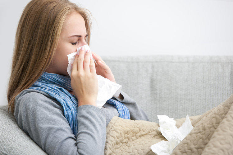 Лечение насморка в домашних условиях - быстро и эффективно