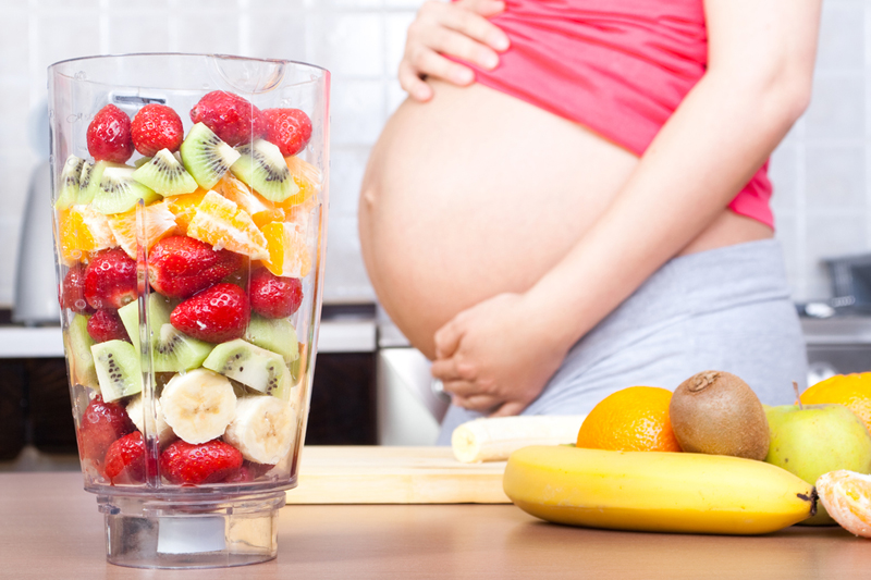 Питание беременной во втором триместре: обсудим нюансы и правила рациона