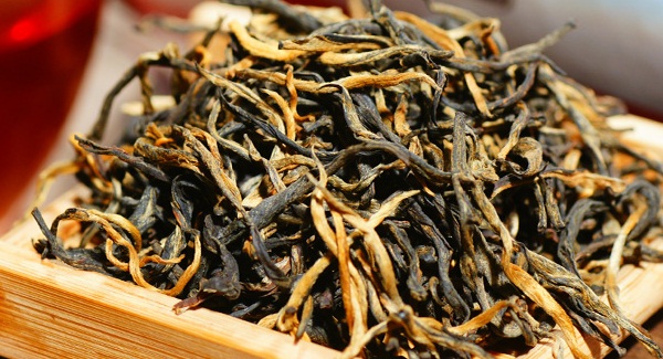 Красный чай - полезные свойства, особенности, правила заваривания