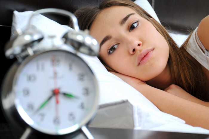 Причины бессонницы у женщин: от чего бывает расстройство сна